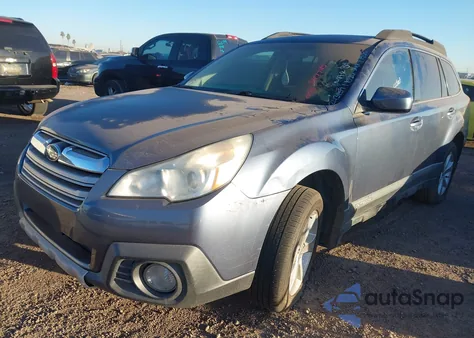 2014 Subaru Outback 2.5I Limited из США, поврежденный, VIN 4S4BRCLC1E3243159